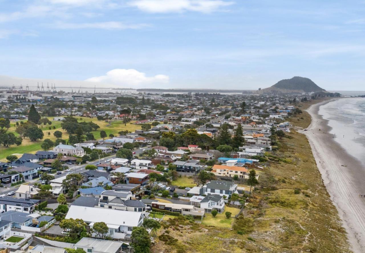 Villa 3 Bed At The Mount Close To Bayfair Shopping Mall Mount Maunganui Exterior foto